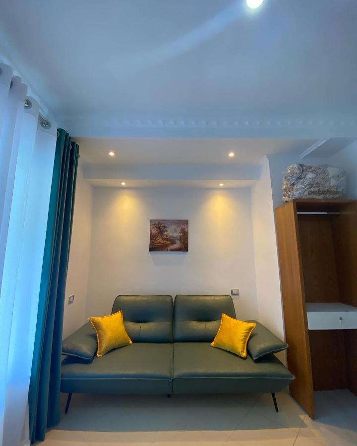Hotel Kristal Borsh Exterior foto